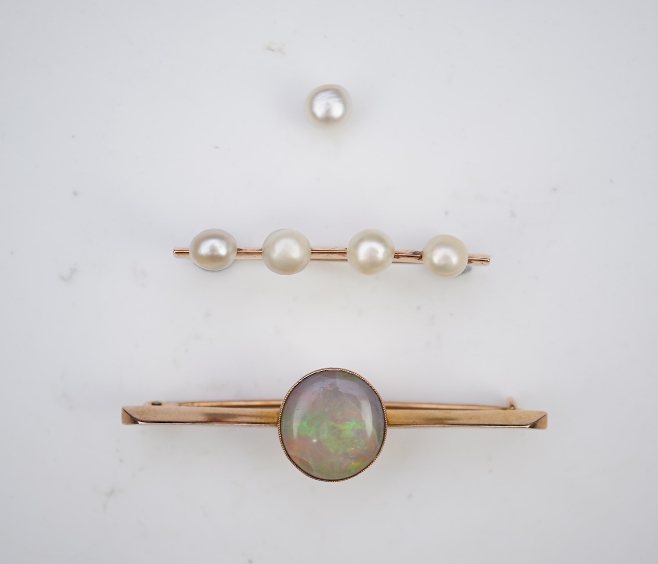 Two bar brooches, early 20th century